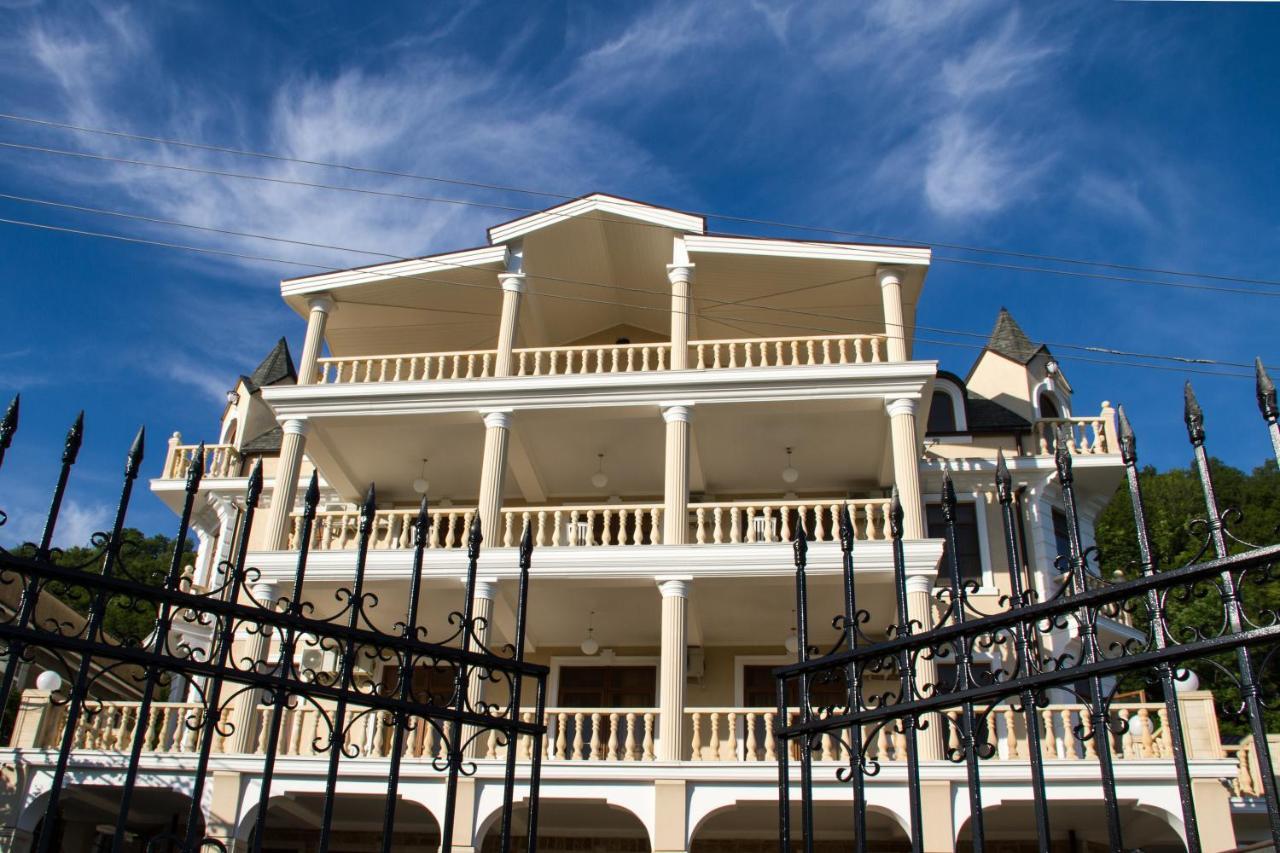 Hotel San Arda Gagra Dış mekan fotoğraf
